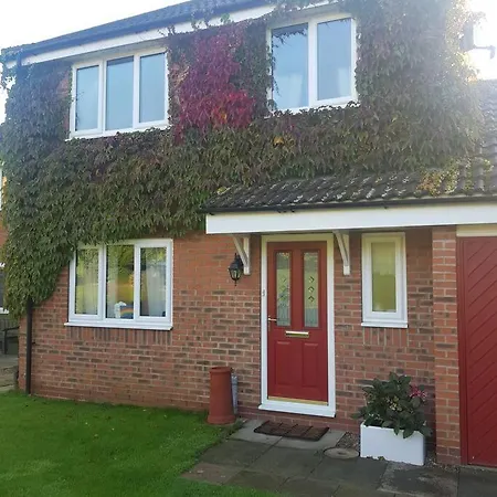 Entire House, Crambeck,welburn, Near Castle Howard *